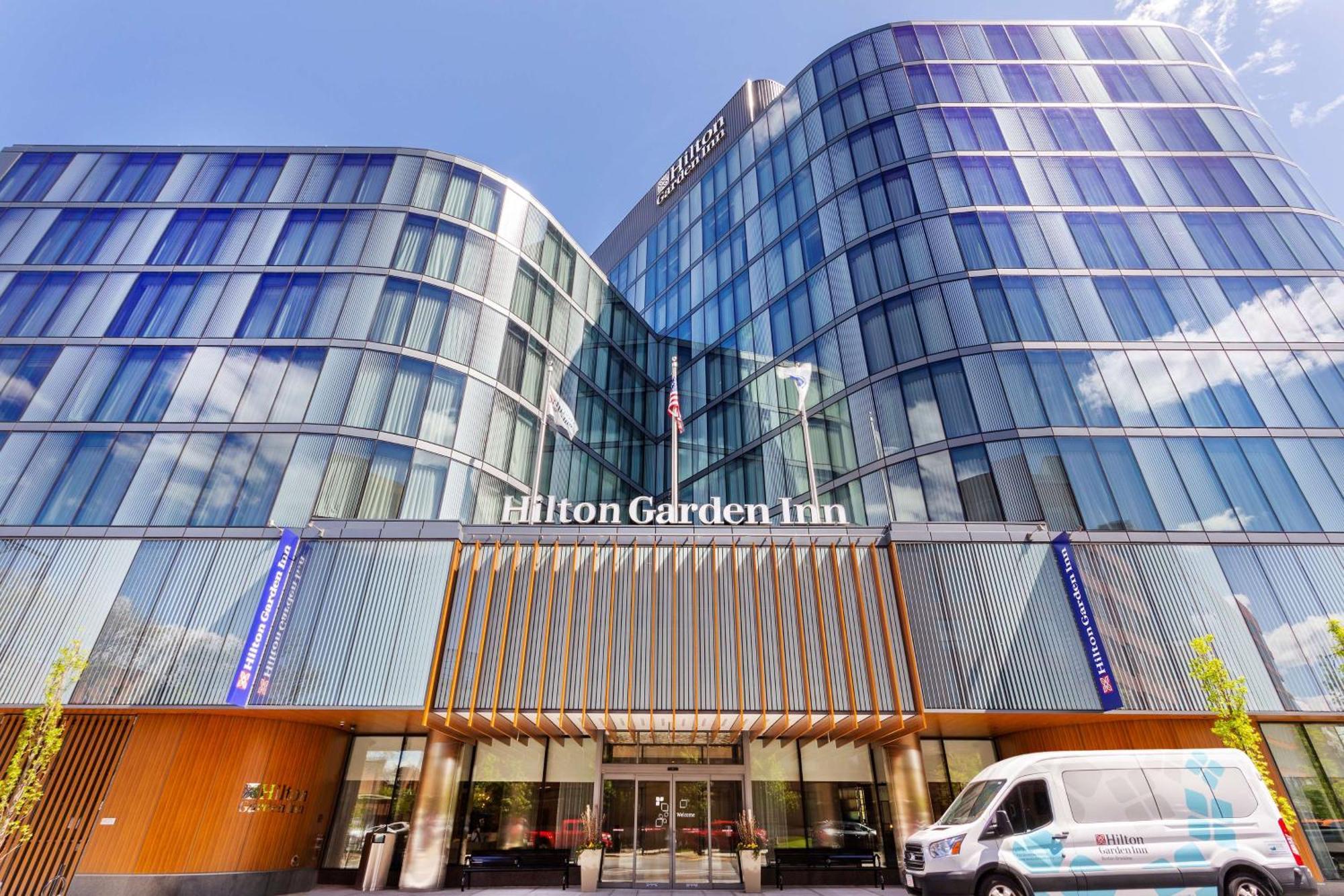Hilton Garden Inn Boston Brookline, Ma Eksteriør bilde